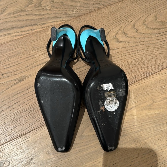 Worn once size 7.5 YSL heels - Picture 5 of 6